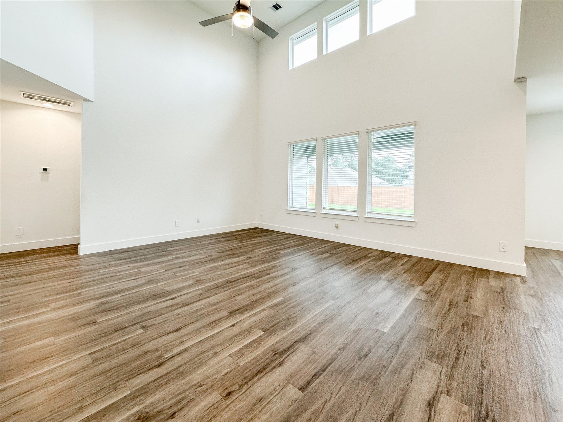 15216 Tattle Creek Lane, Conroe, TX 77384
