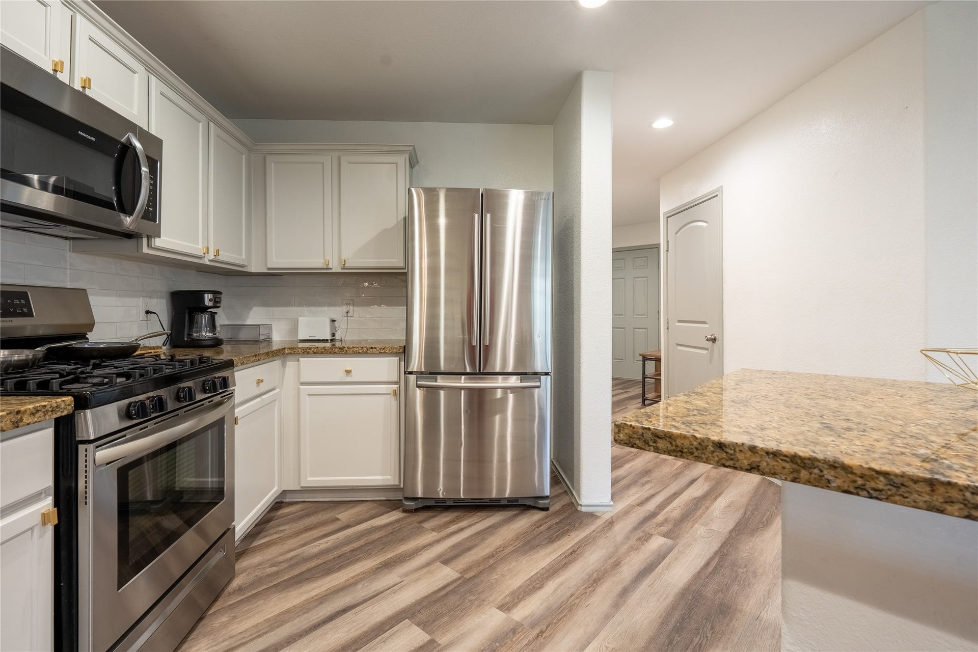 2710 Gold Flake Terrace Road, Spring, TX 77373 2710 Gold Flake Terrace Road, Spring, TX 77373