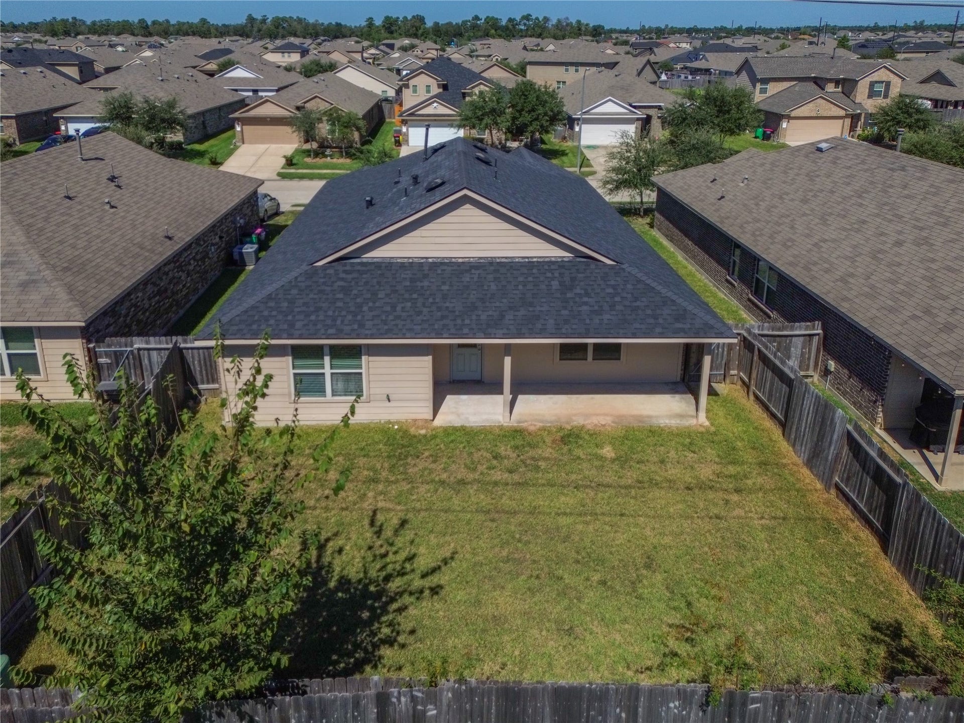 2710 Gold Flake Terrace Road, Spring, TX 77373 2710 Gold Flake Terrace Road, Spring, TX 77373