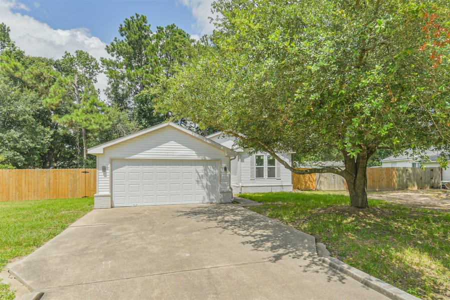 Property photo for 16222 Wild Oak Lane, Conroe, TX