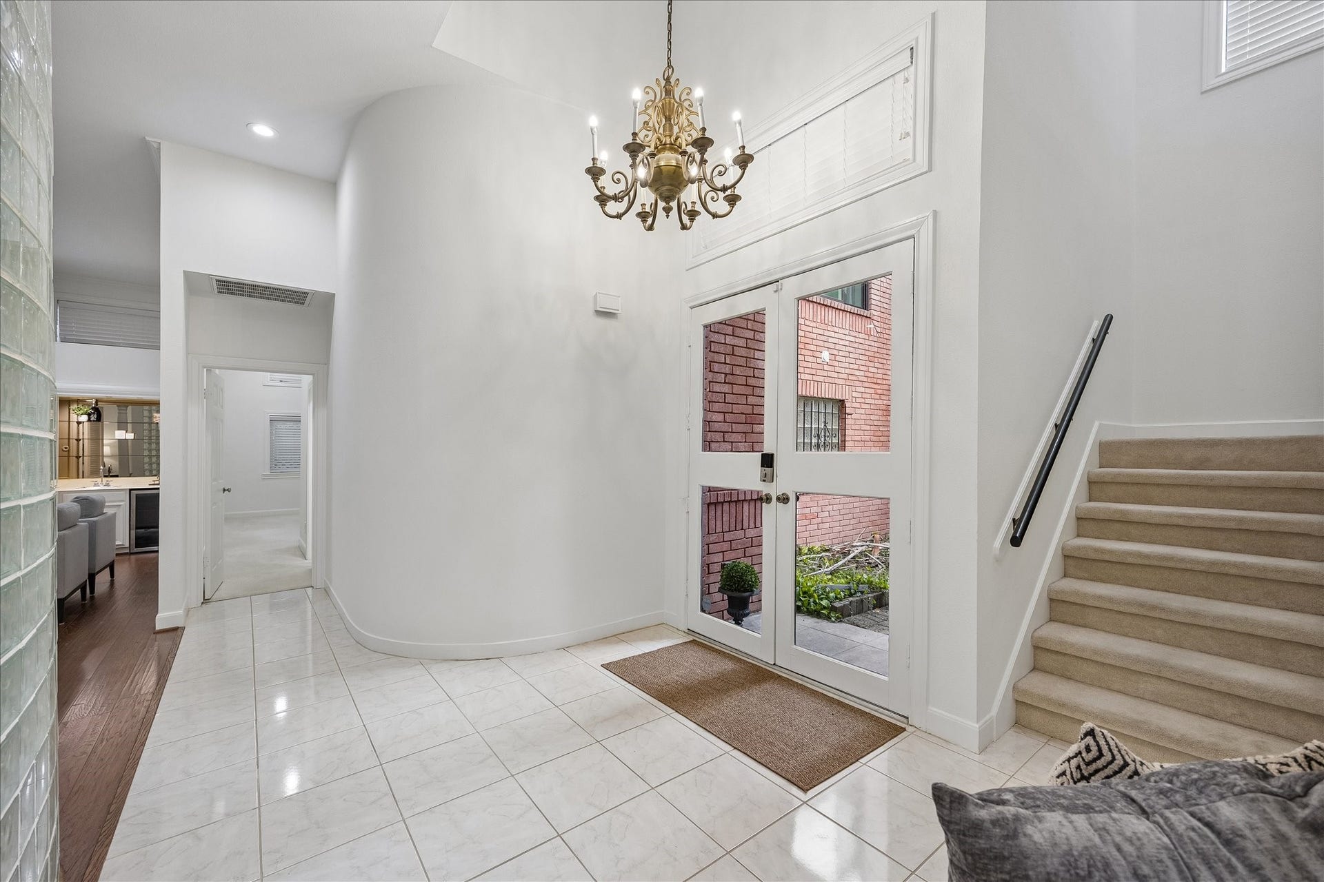 2214 Nantucket Drive, #D, Houston, TX 77057 2214 Nantucket Drive, #D, Houston, TX 77057