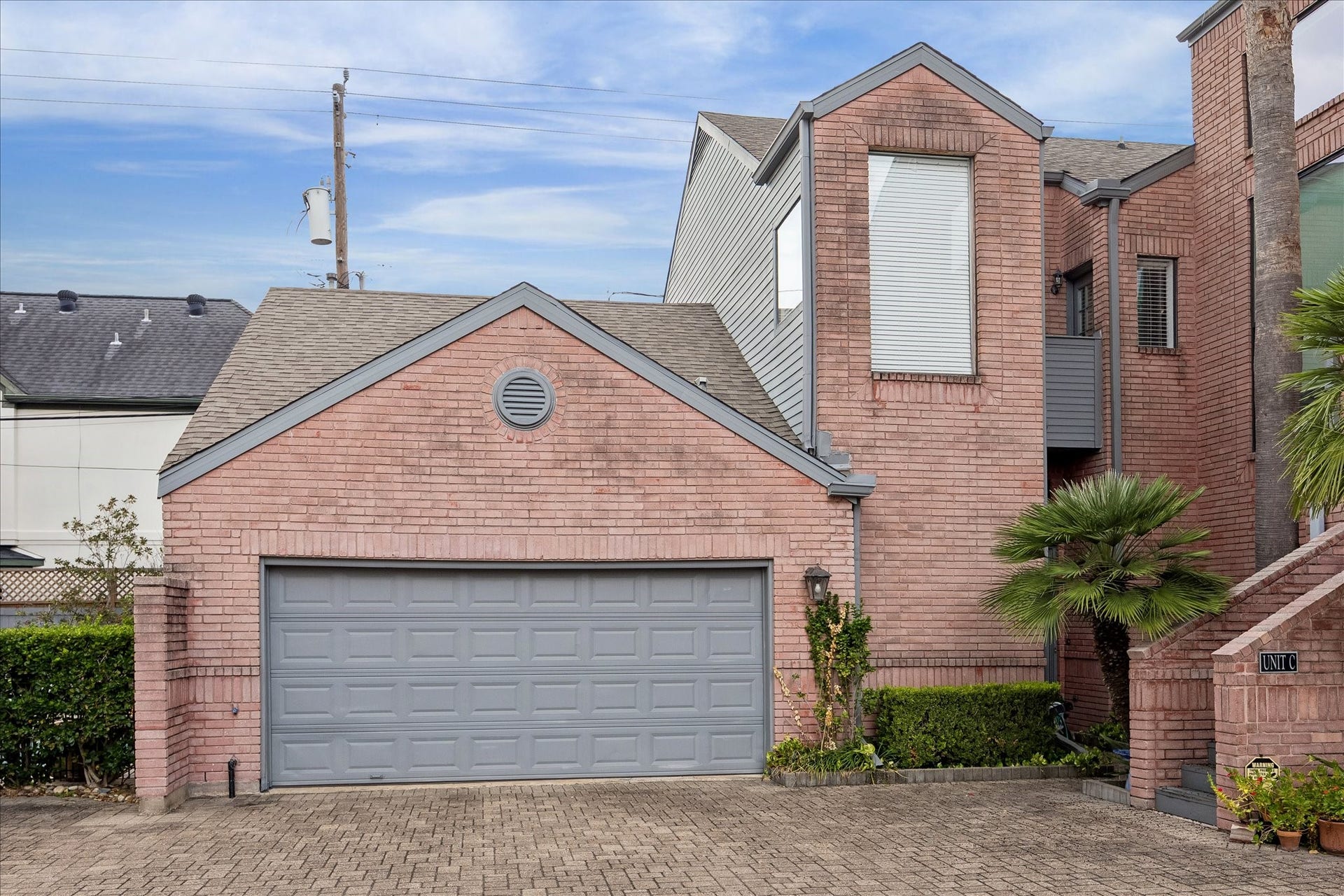 2214 Nantucket Drive, #D, Houston, TX 77057 2214 Nantucket Drive, #D, Houston, TX 77057