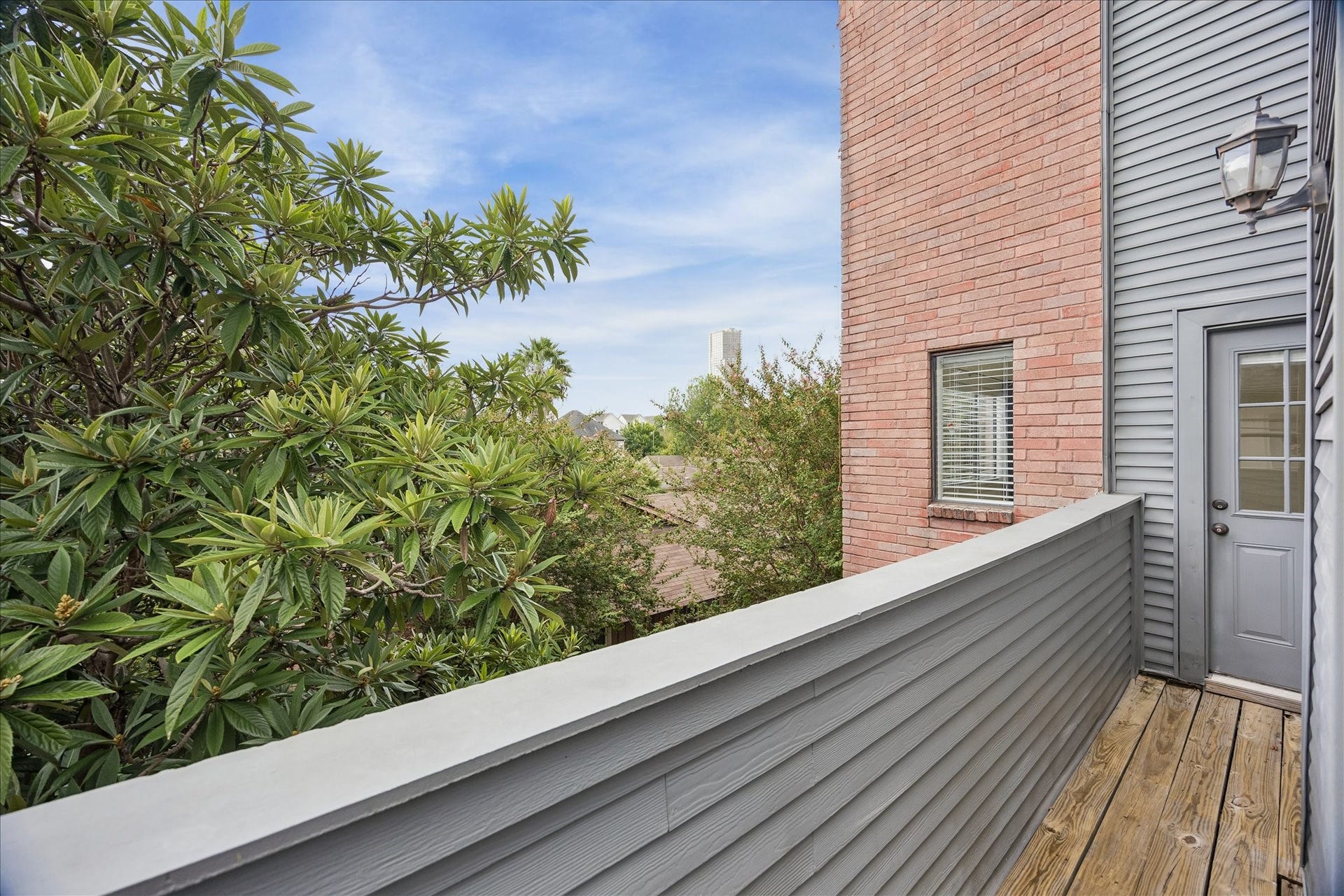 2214 Nantucket Drive, #D, Houston, TX 77057 2214 Nantucket Drive, #D, Houston, TX 77057