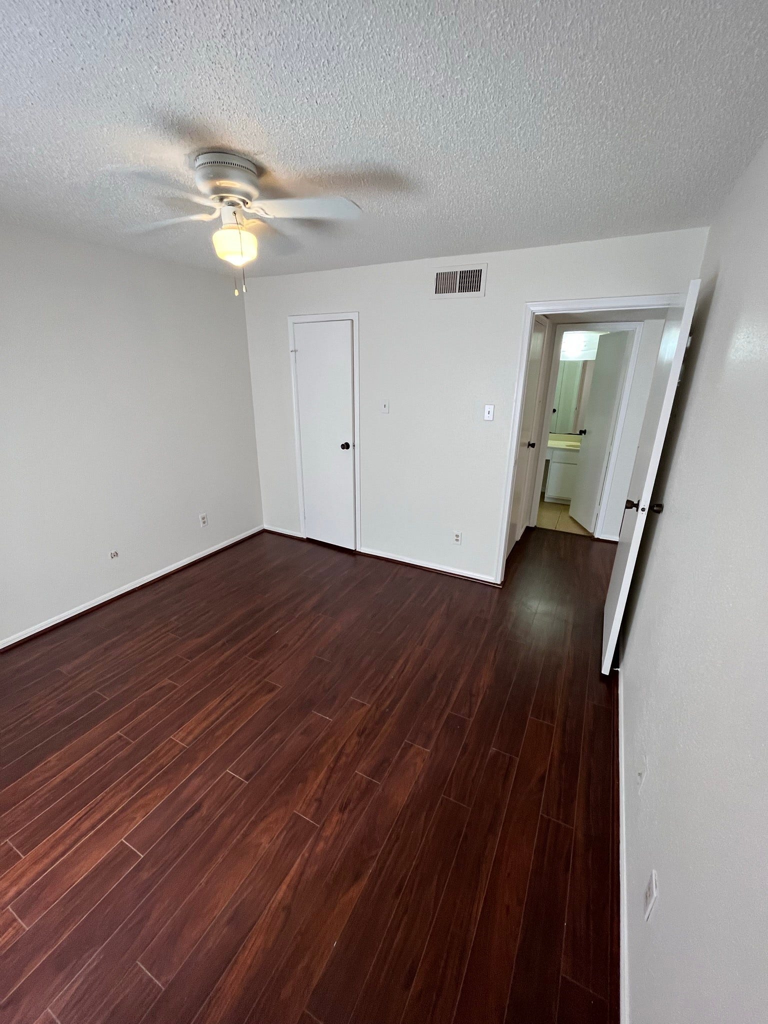 2120 El Paseo Street, #1912, Houston, TX 77054 2120 El Paseo Street, #1912, Houston, TX 77054