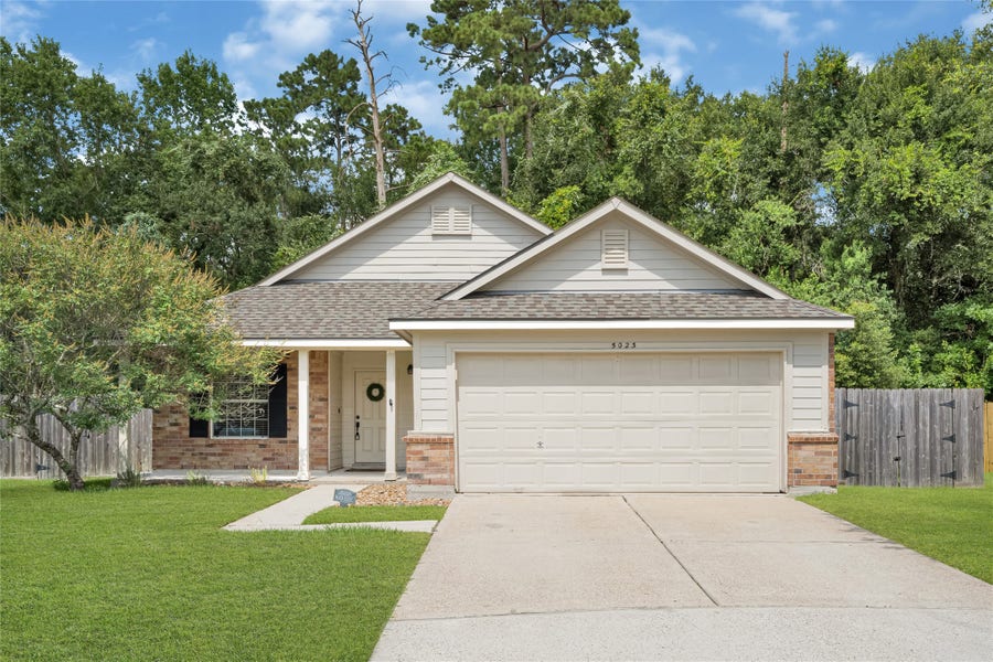 Property photo for 5023 Jasmine Meadows Lane, Humble, TX