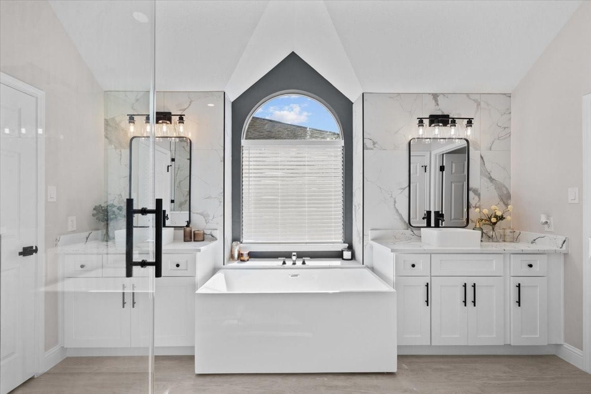 105 Barrington Pointe Court, League City, TX 77573 105 Barrington Pointe Court, League City, TX 77573