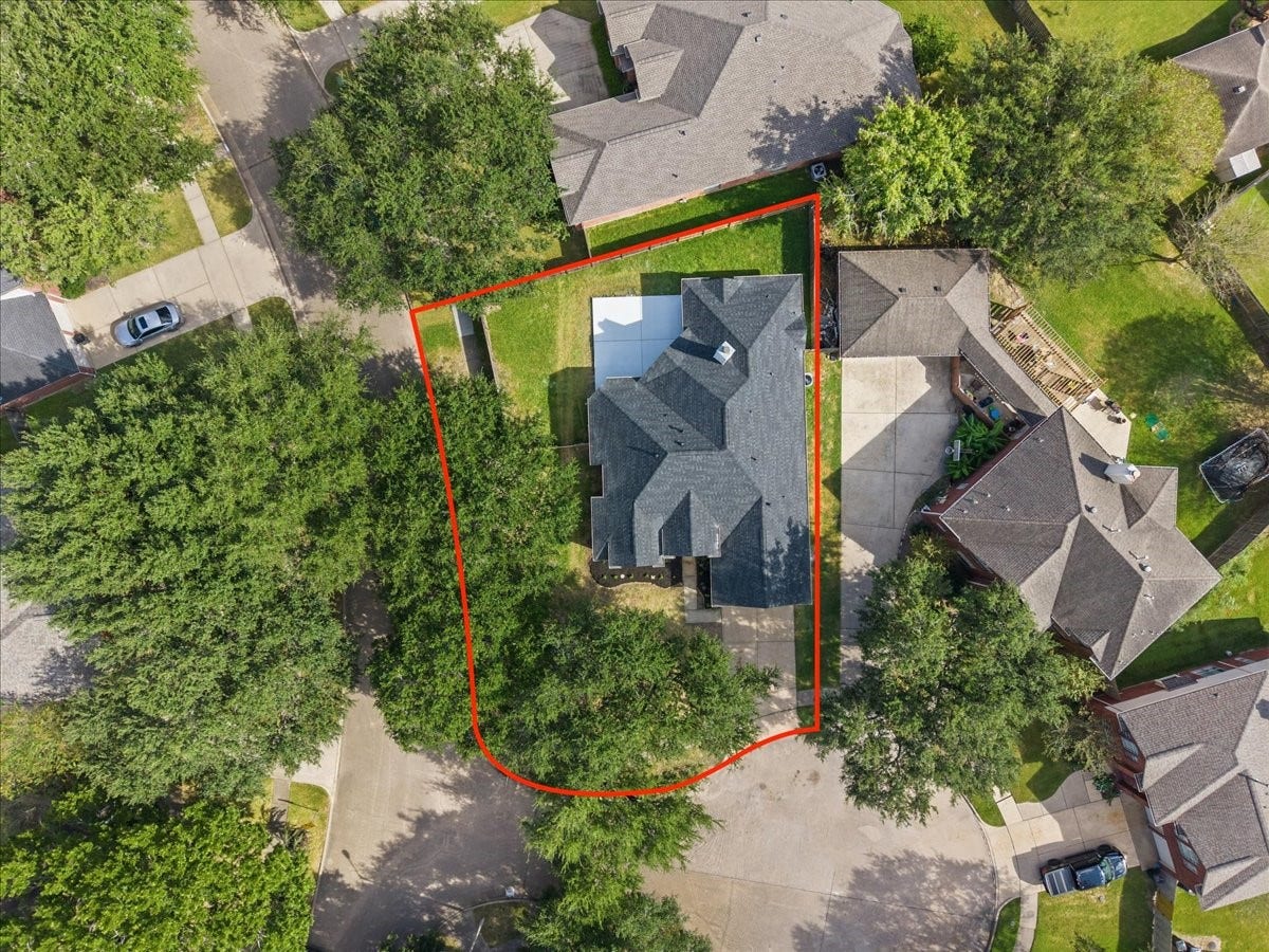 105 Barrington Pointe Court, League City, TX 77573 105 Barrington Pointe Court, League City, TX 77573