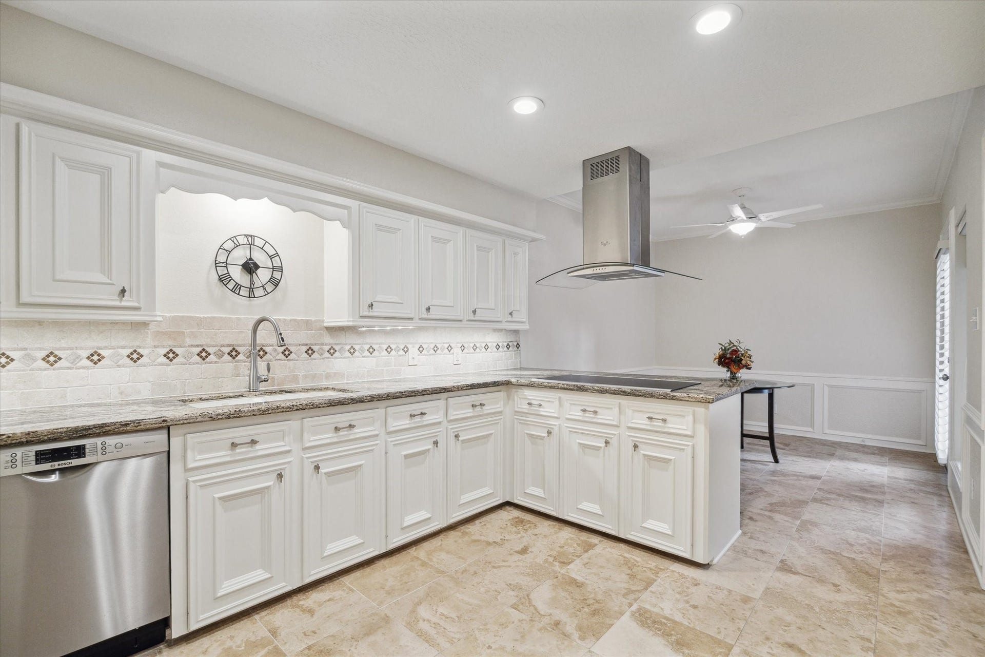 2425 Potomac Drive, #B, Houston, TX 77057