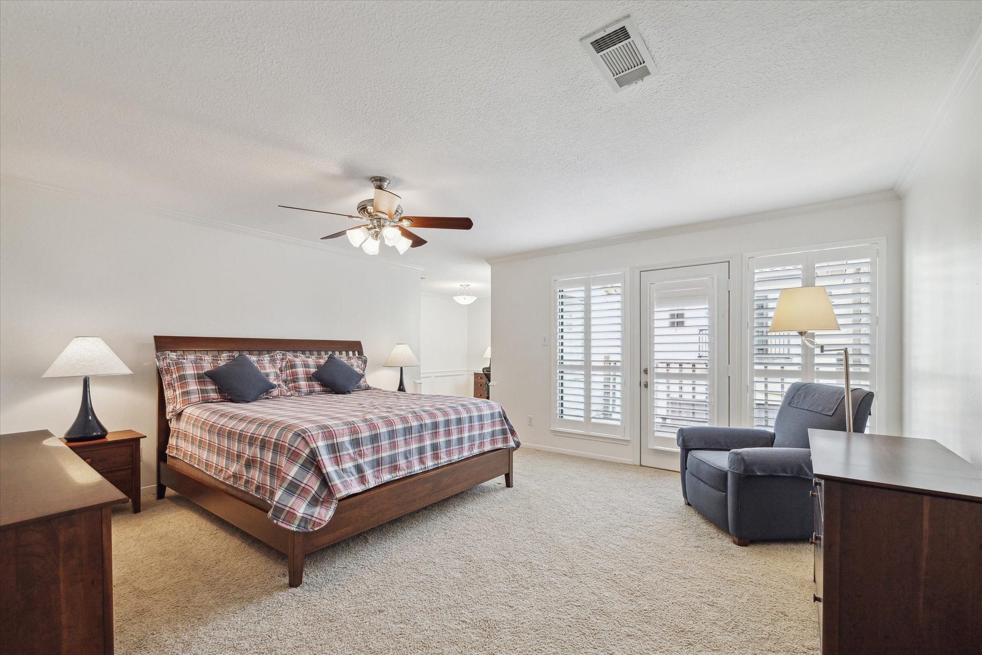 2425 Potomac Drive, #B, Houston, TX 77057