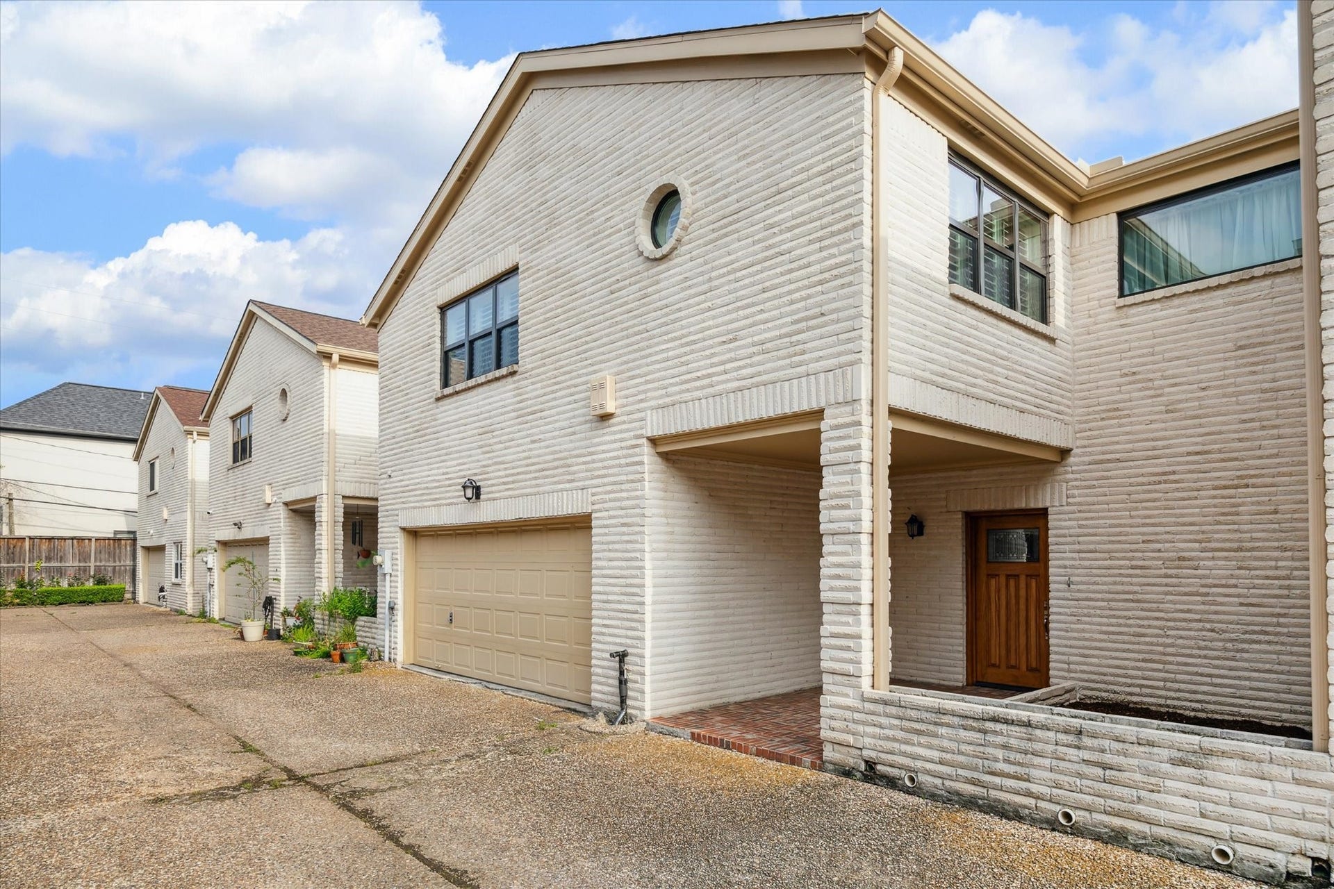 2425 Potomac Drive, #B, Houston, TX 77057