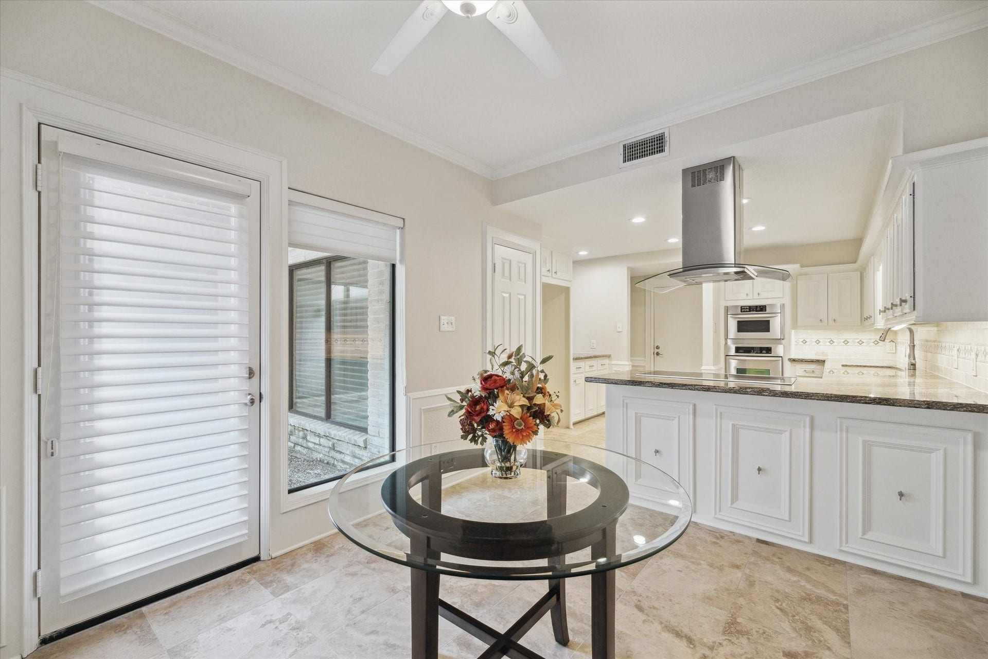 2425 Potomac Drive, #B, Houston, TX 77057