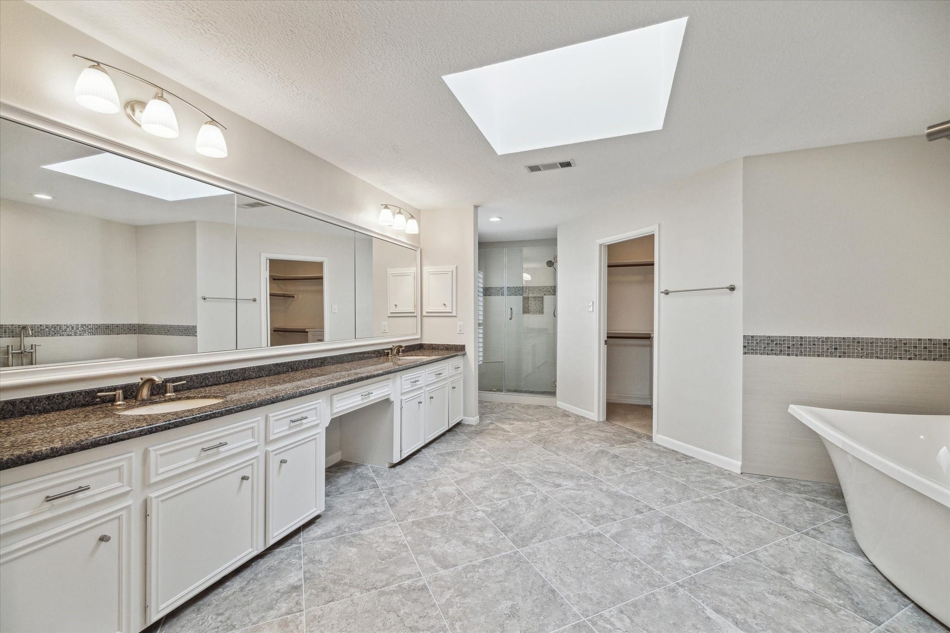 2425 Potomac Drive, #B, Houston, TX 77057