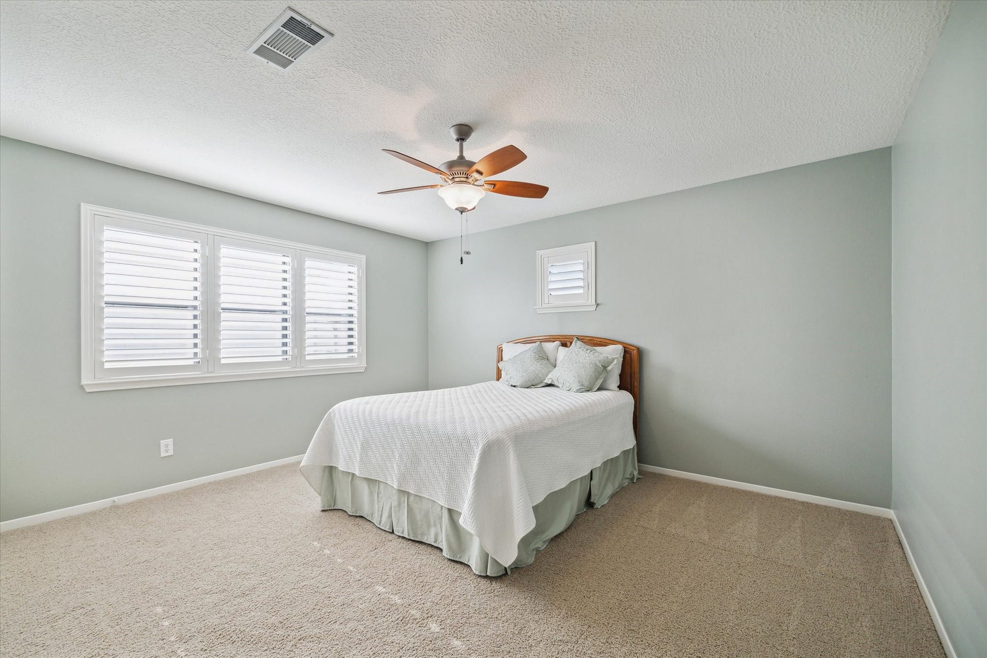 2425 Potomac Drive, #B, Houston, TX 77057