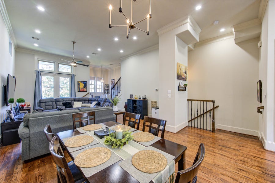Property photo for 411 W 17th Street, #B, Houston, TX