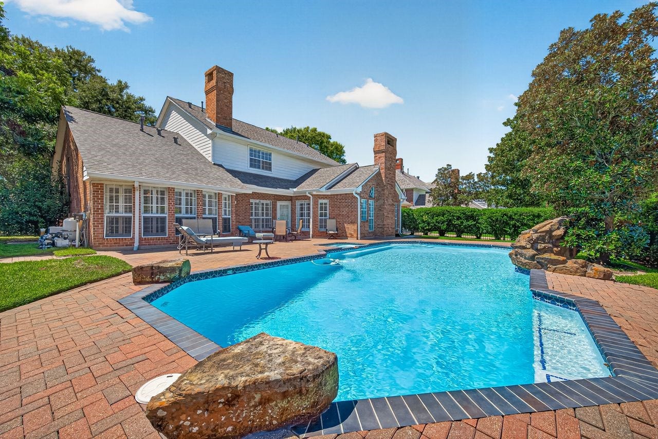 22 Linney Boulevard, Sugar Land, TX 77479 22 Linney Boulevard, Sugar Land, TX 77479
