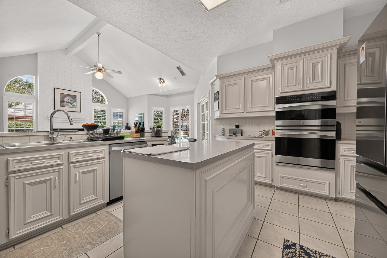 22 Linney Boulevard, Sugar Land, TX 77479 22 Linney Boulevard, Sugar Land, TX 77479