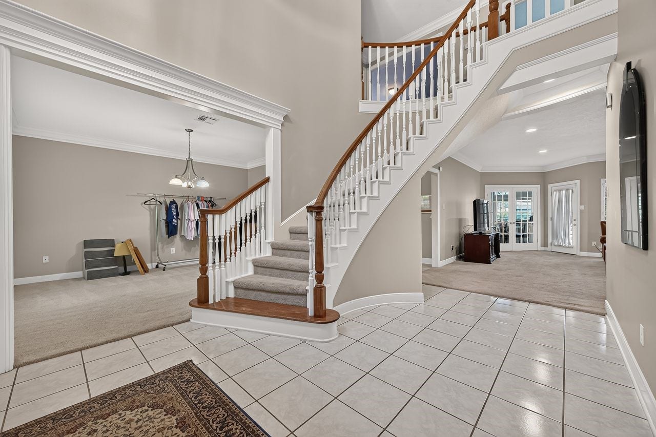 22 Linney Boulevard, Sugar Land, TX 77479 22 Linney Boulevard, Sugar Land, TX 77479