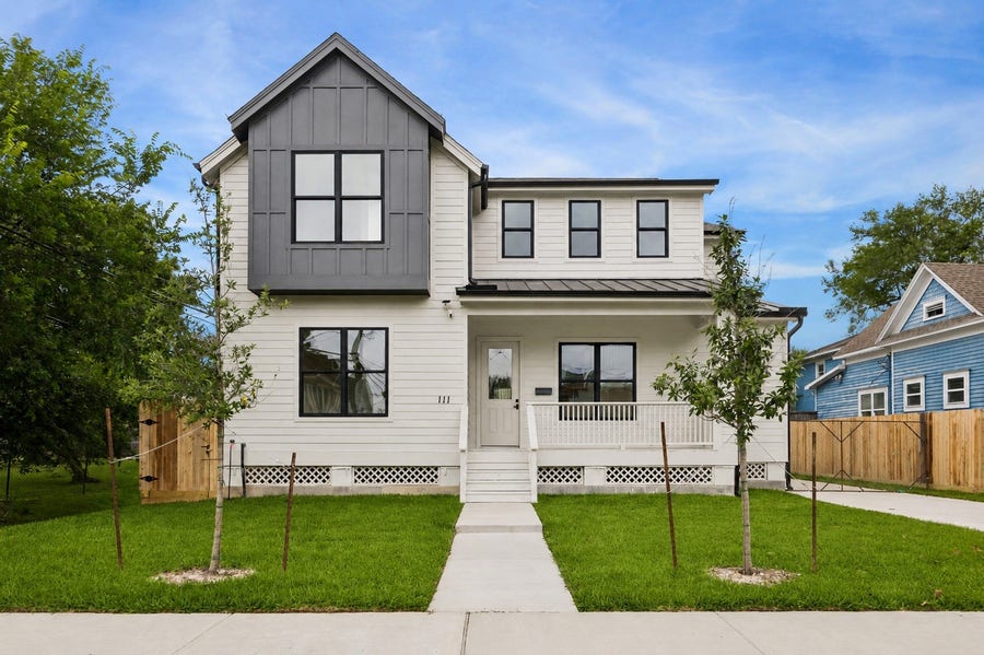 Property photo for 111 E 18th Street, Houston, TX