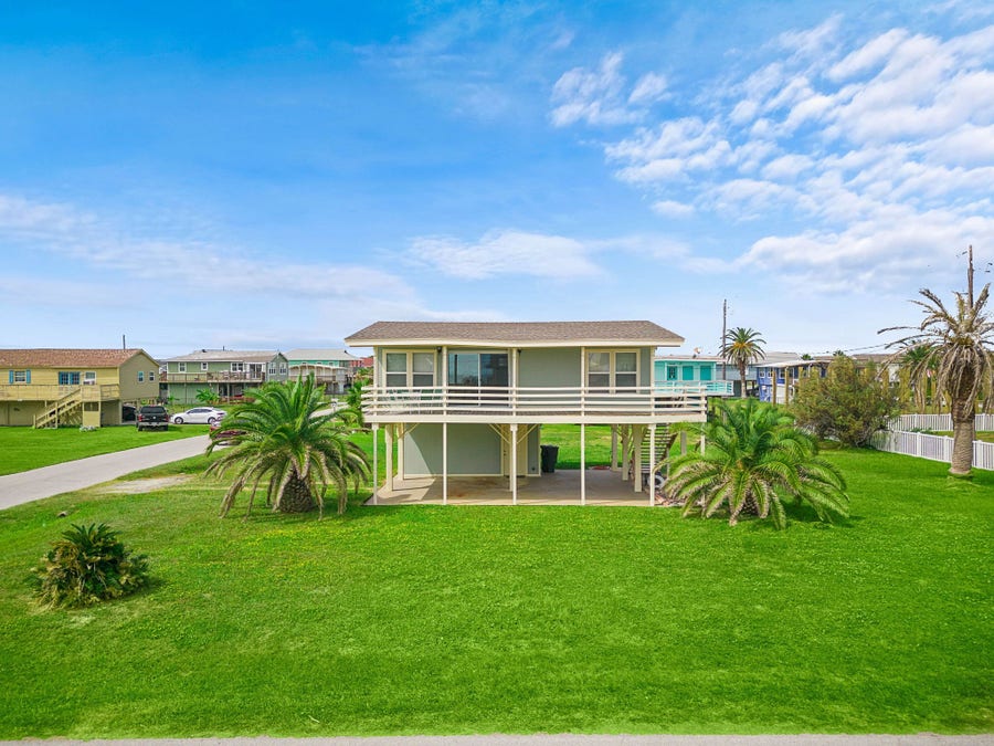 Property photo for 4227 Hardin Drive, Galveston, TX