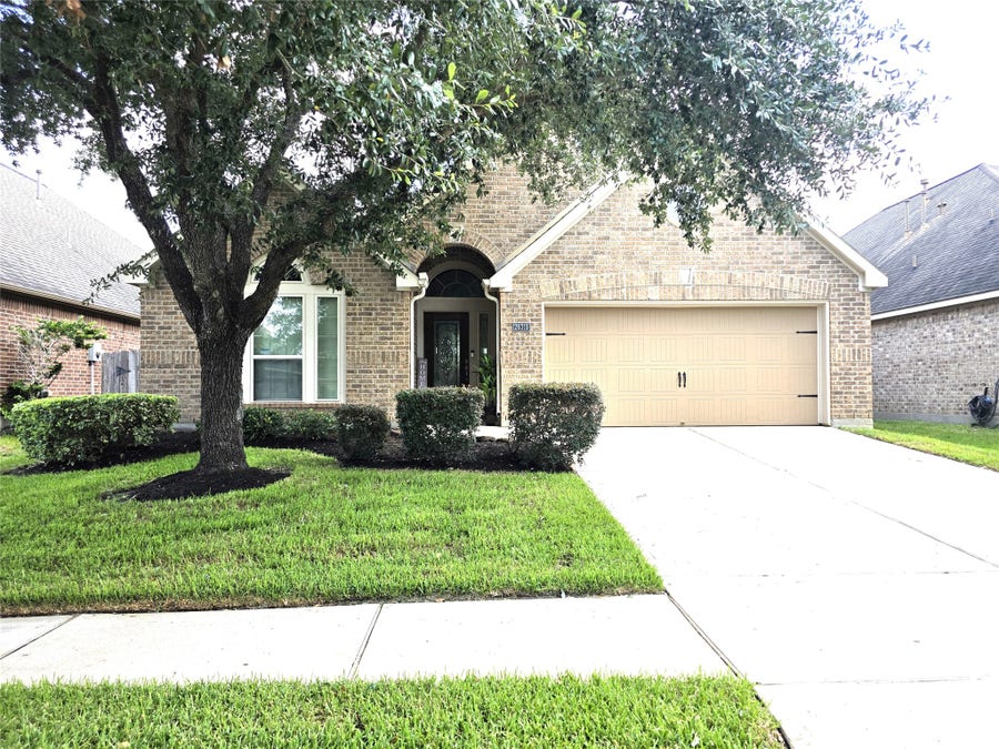 Property photo for 26318 Serenity Oaks Drive, Richmond, TX