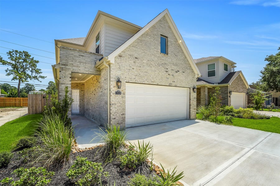 Property photo for 11928 Lakewood West Drive, Cypress, TX