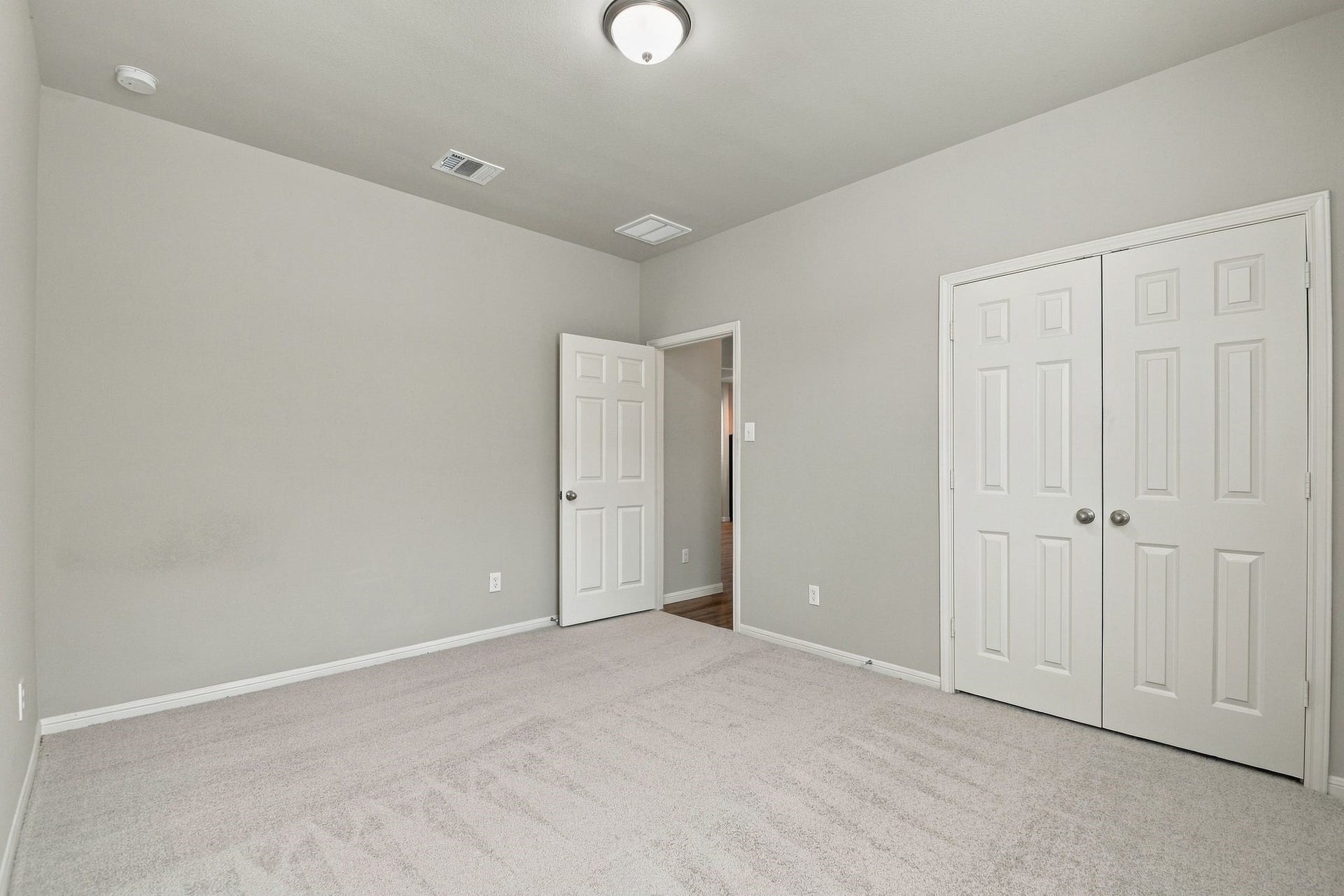 10119 Gold Finch Run, Magnolia, TX 77354