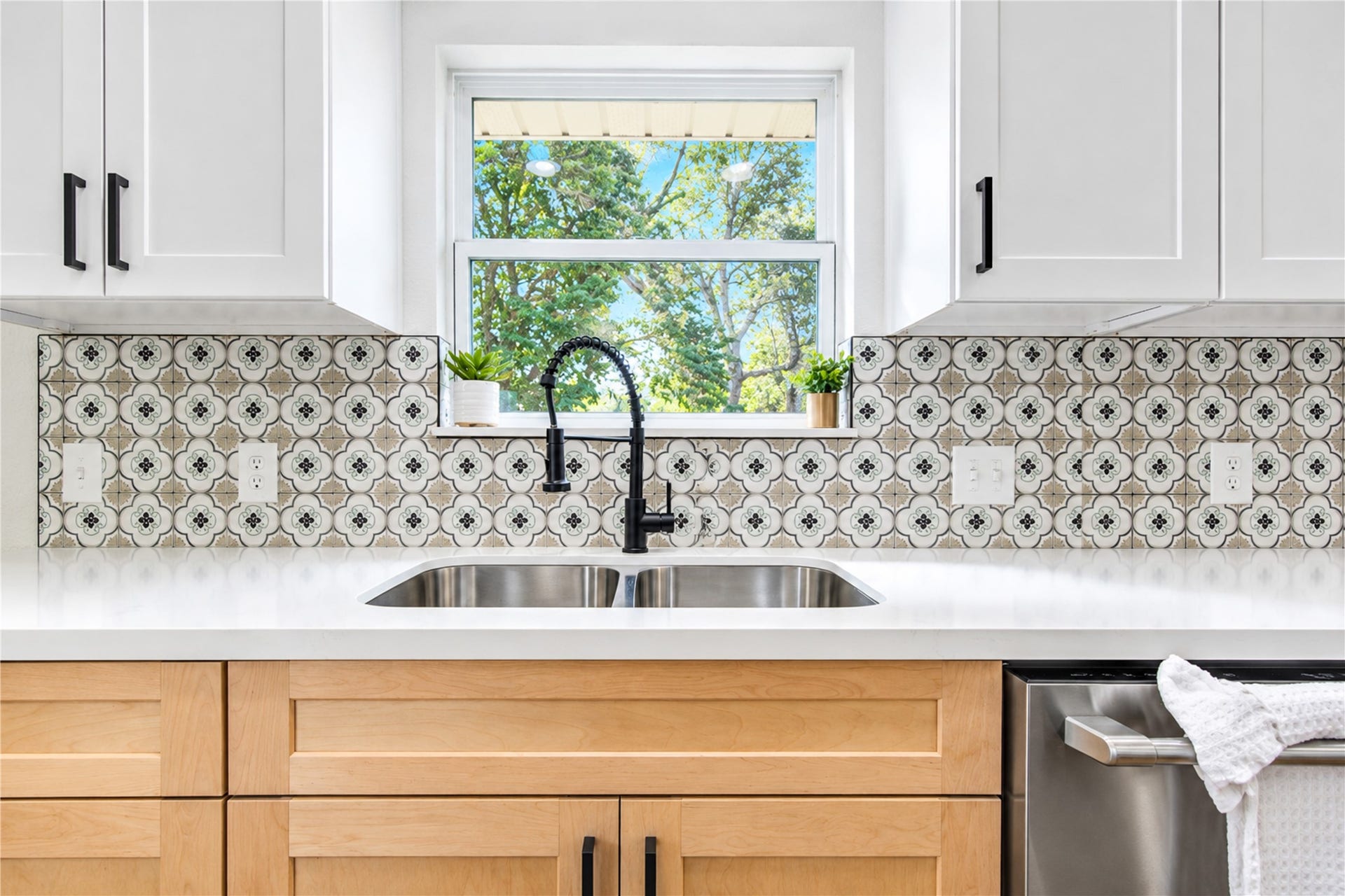13415 Winston Drive, Santa Fe, TX 77517 13415 Winston Drive, Santa Fe, TX 77517