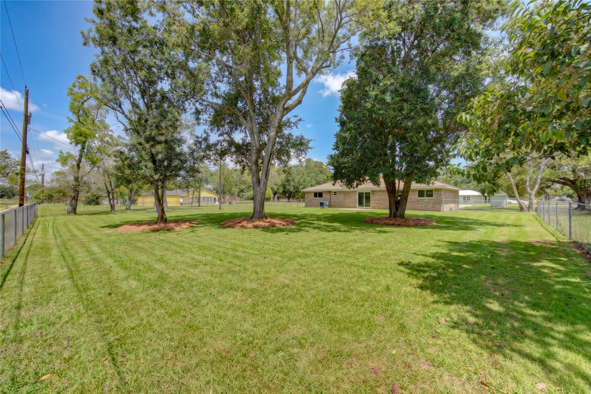 13415 Winston Drive, Santa Fe, TX 77517 13415 Winston Drive, Santa Fe, TX 77517