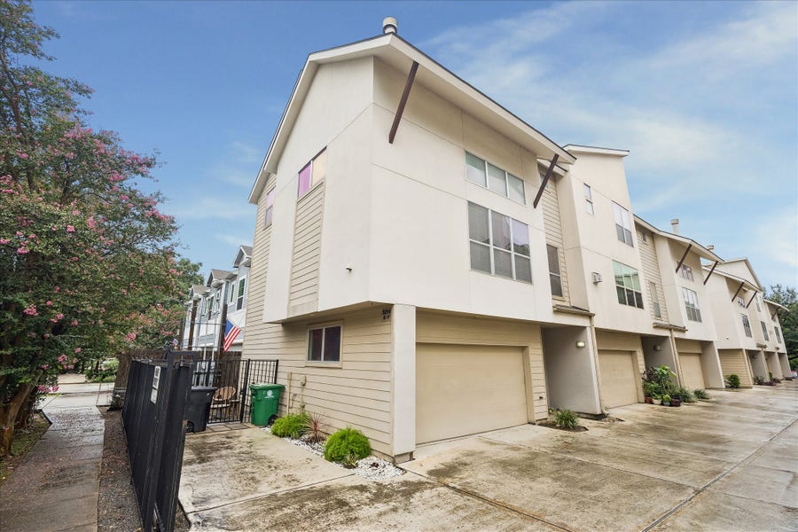 Property photo for 5218 Petty Street, #F, Houston, TX