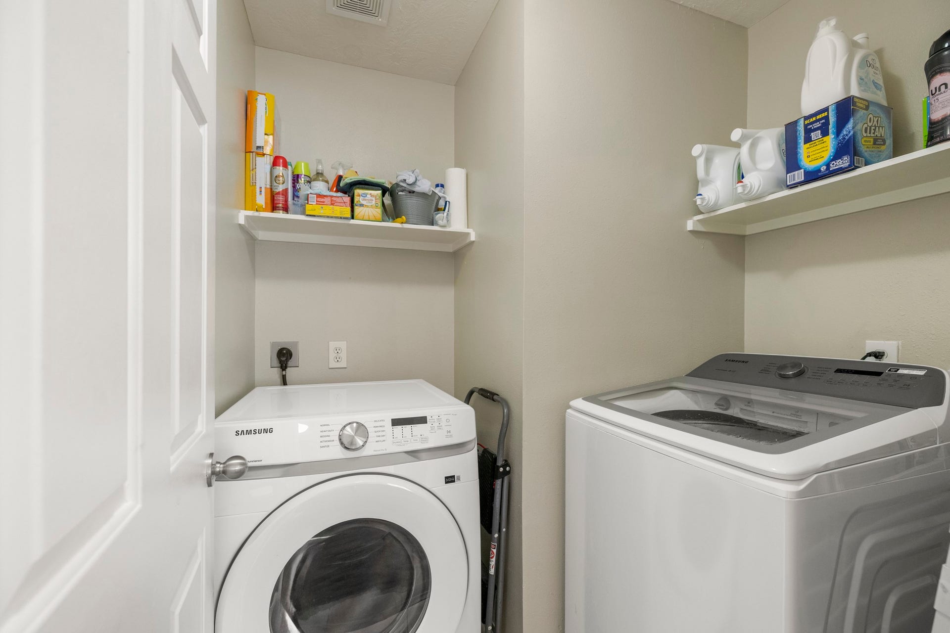21814 Long Castle Drive, Spring, TX 77388 2nd level laundry room!