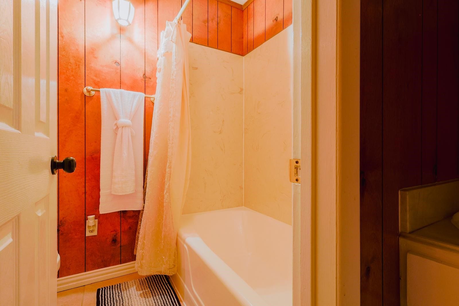 5419 Whispering Creek Way, Houston, TX 77017 5419 Whispering Creek Way, Houston, TX 77017