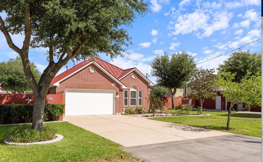 Property photo for 2610 School Street, Needville, TX