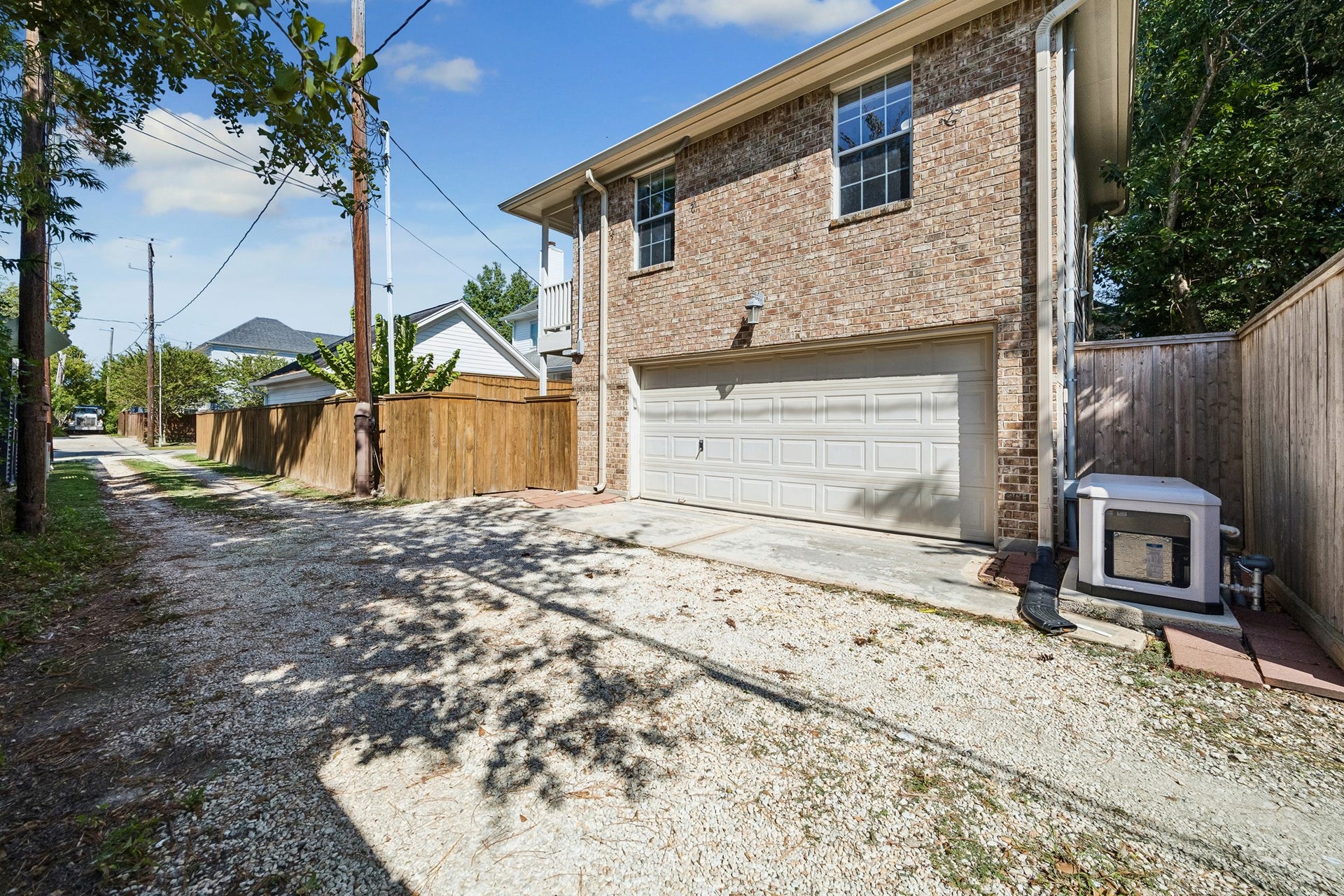 1439 Waverly Street, Houston, TX 77008 1439 Waverly Street, Houston, TX 77008