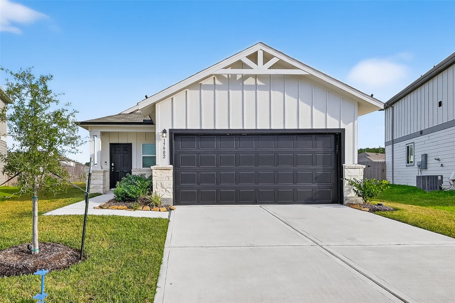 Property photo for 17902 Slurry Rake Lane, Hockley, TX
