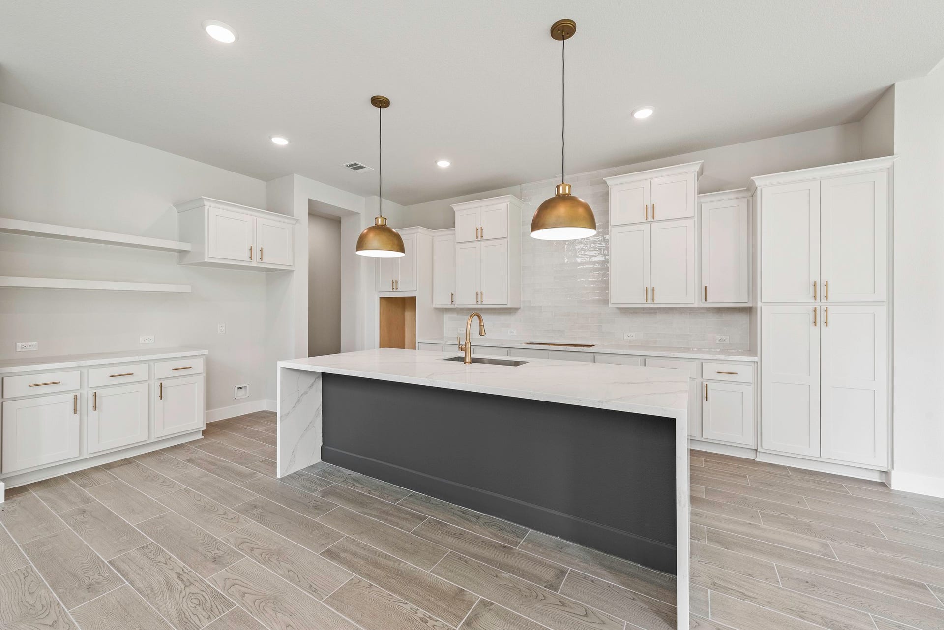 16423 Cat Court, Conroe, TX 77302 16423 Cat Court, Conroe, TX 77302