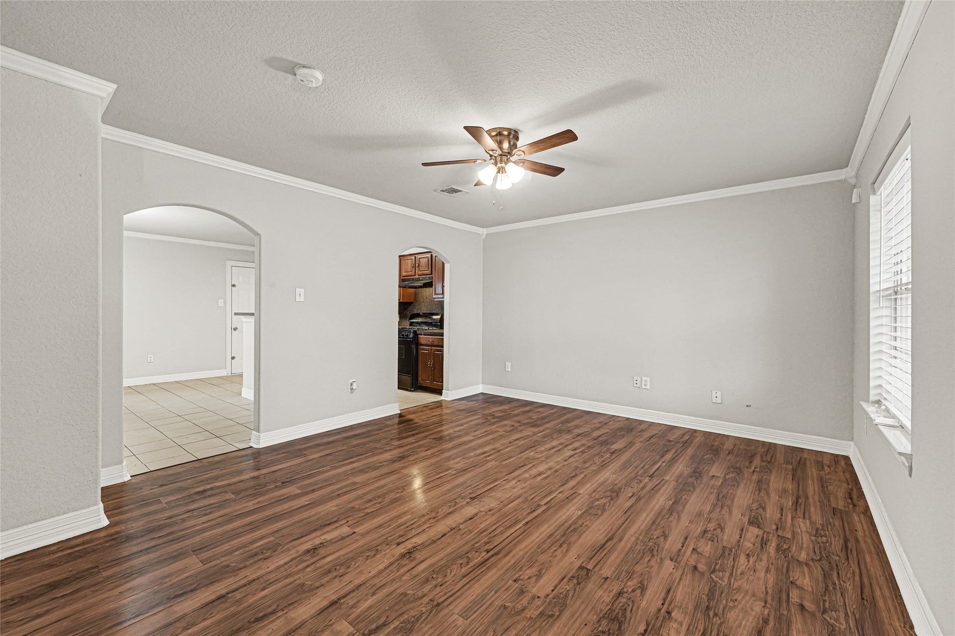 5826 Darlington Oak Street, Houston, TX 77016