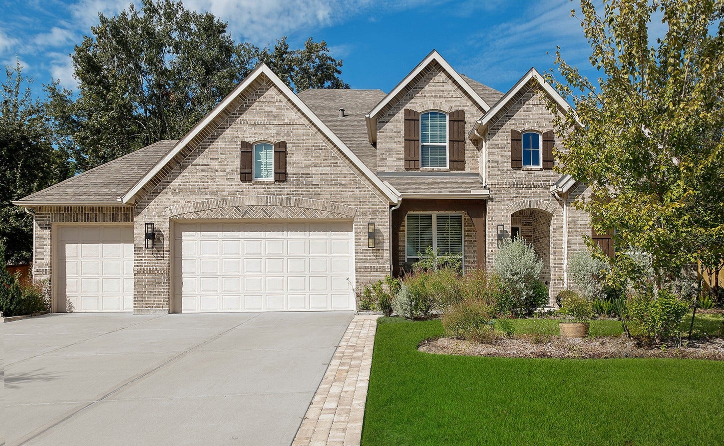 261 Monte Carlo Lane, Montgomery, TX 77316 261 Monte Carlo Lane, Montgomery, TX 77316