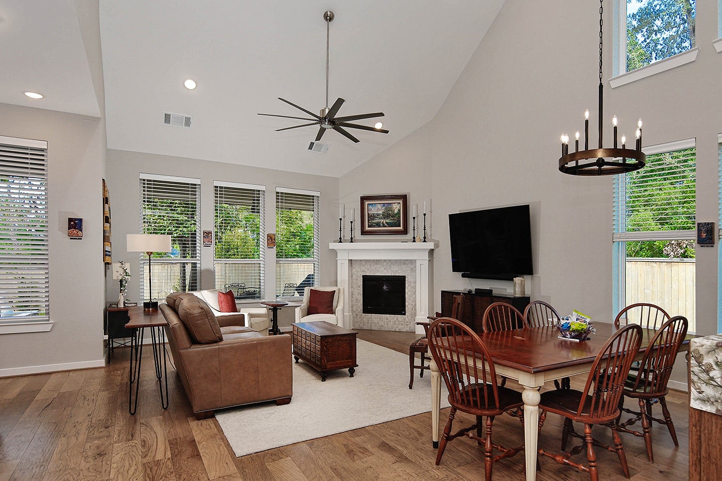 261 Monte Carlo Lane, Montgomery, TX 77316 261 Monte Carlo Lane, Montgomery, TX 77316