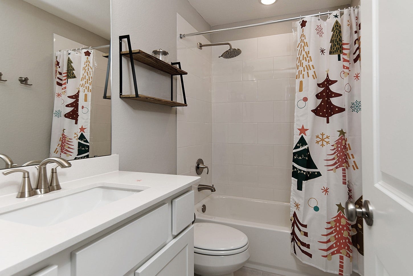 261 Monte Carlo Lane, Montgomery, TX 77316 261 Monte Carlo Lane, Montgomery, TX 77316