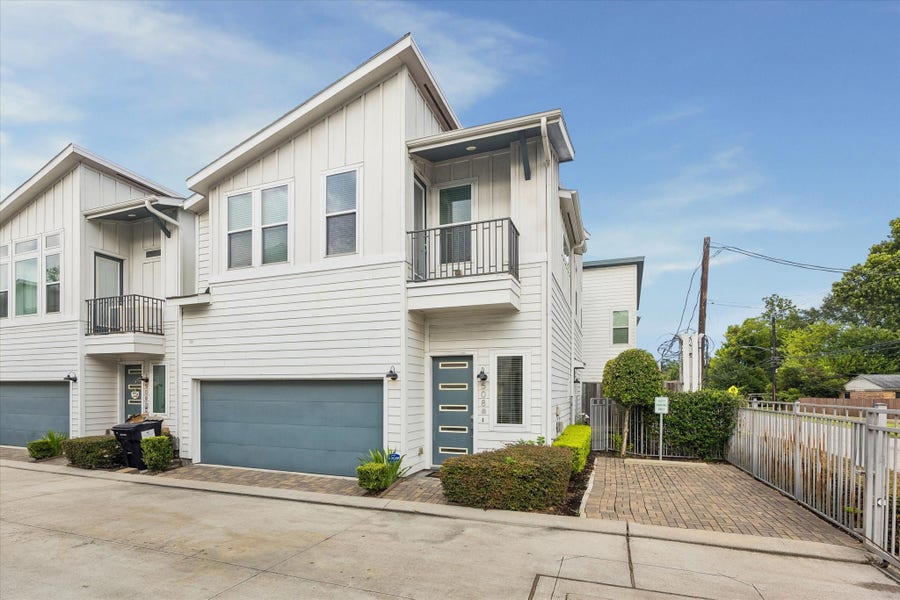 Property photo for 508 W Donovan Street, #A, Houston, TX