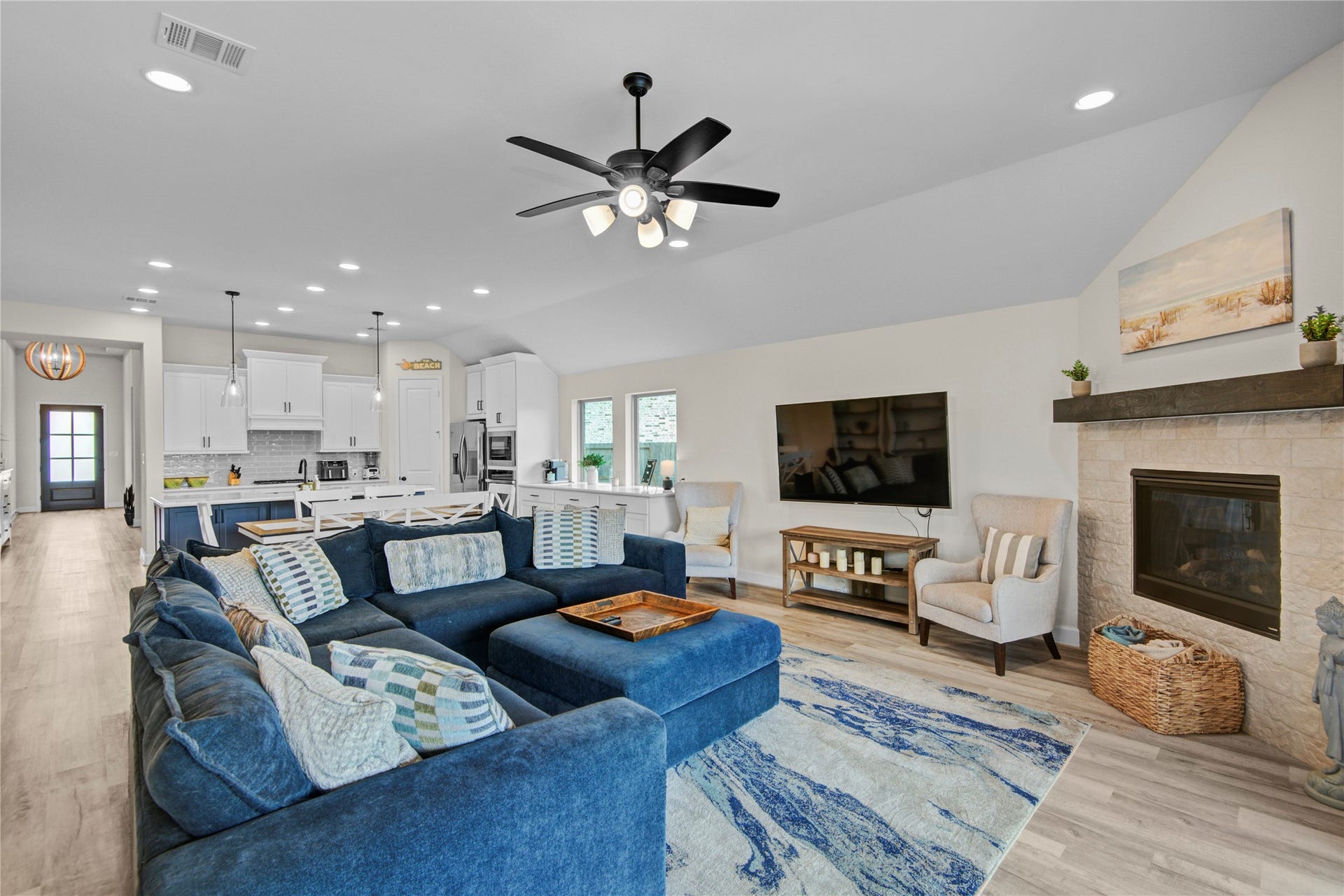 10834 Capella Creek Way, Richmond, TX 77406 Large Family Room with beautiful fireplace