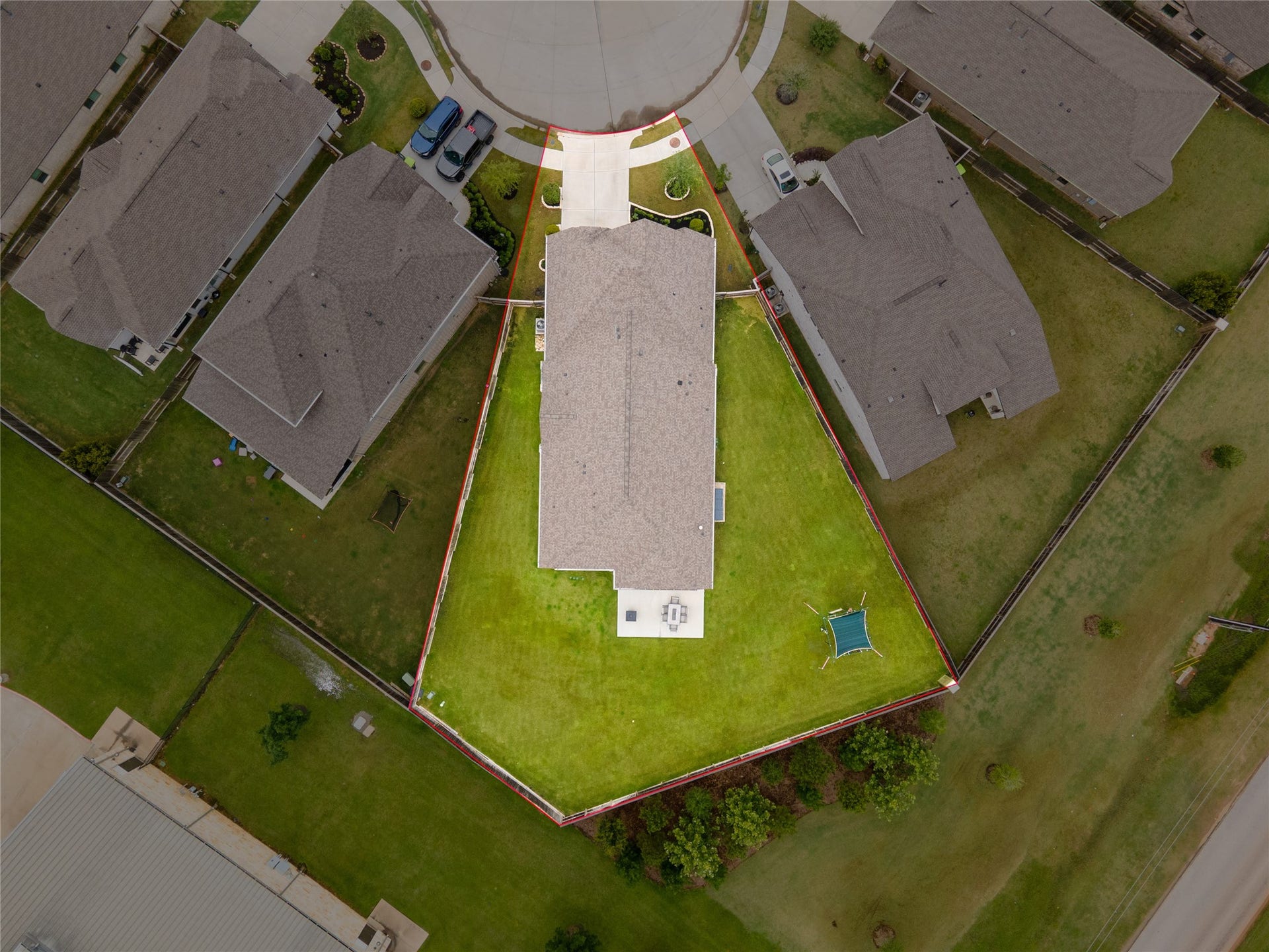 10834 Capella Creek Way, Richmond, TX 77406 Huge lot with plenty of space for nearly any pool you could imagine. No back neighbors!