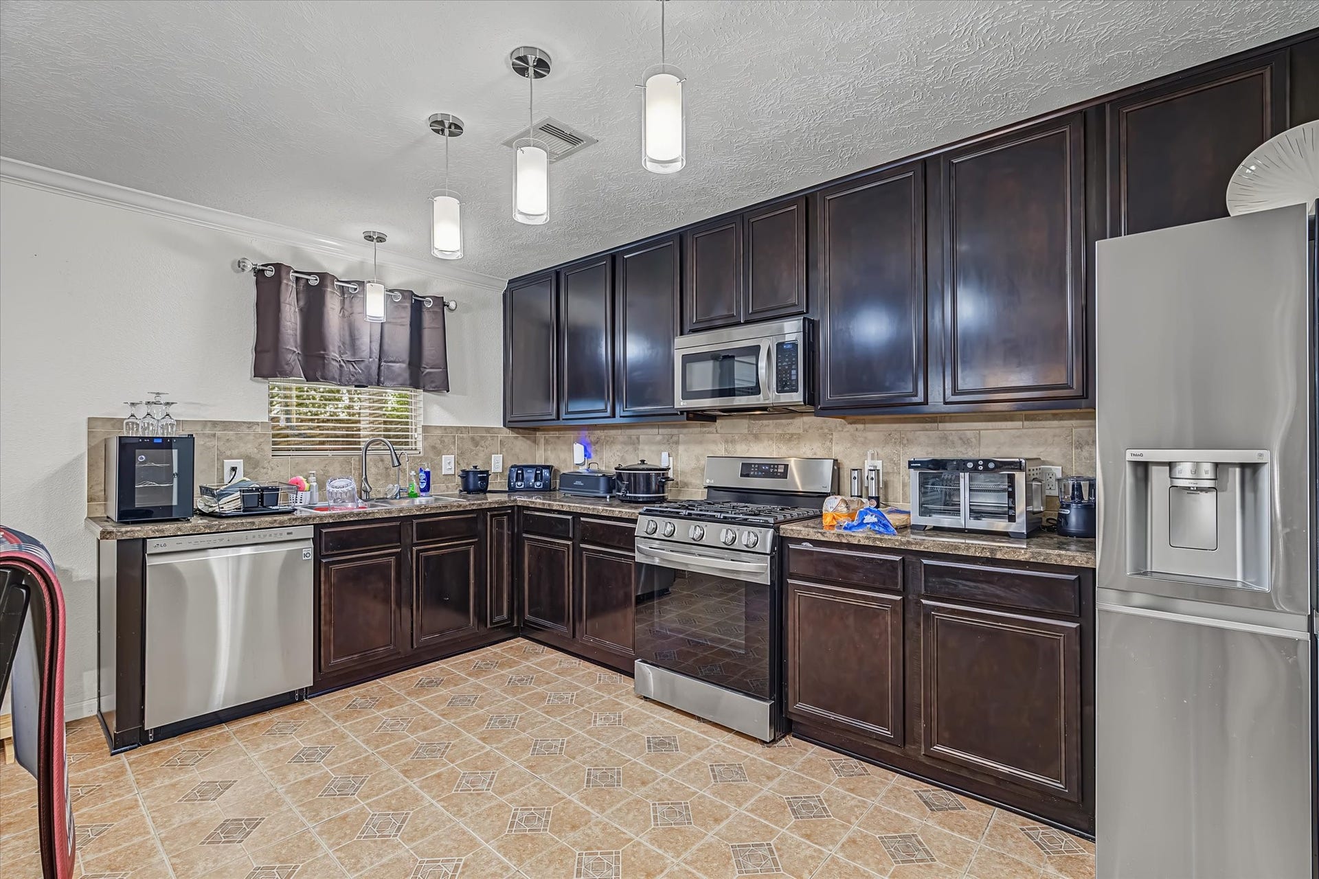 21311 Pine Monte Ridge Lane, Katy, TX 77449 21311 Pine Monte Ridge Lane, Katy, TX 77449