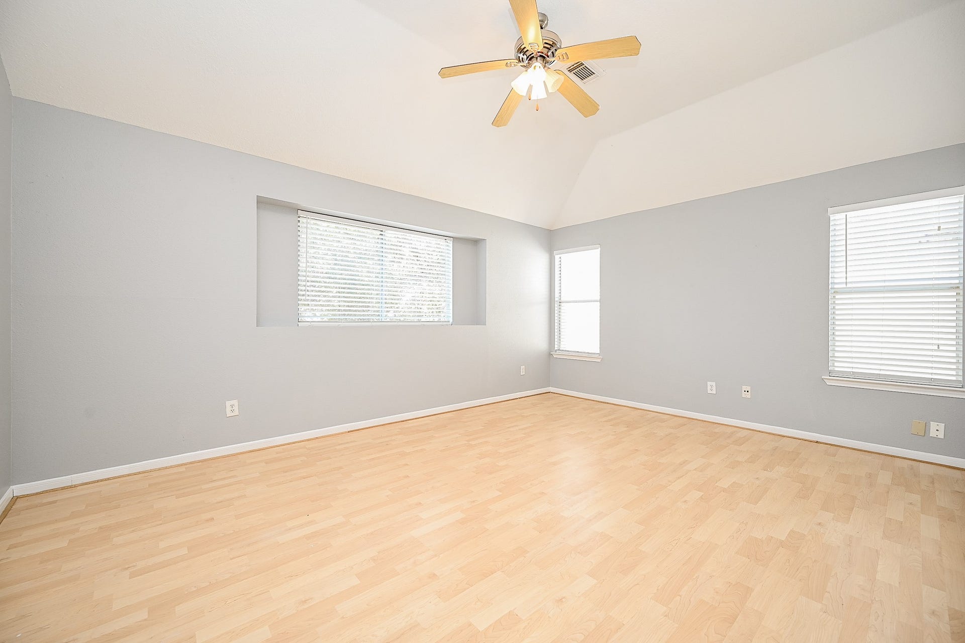 10814 Orchard Springs Drive, Houston, TX 77067 10814 Orchard Springs Drive, Houston, TX 77067