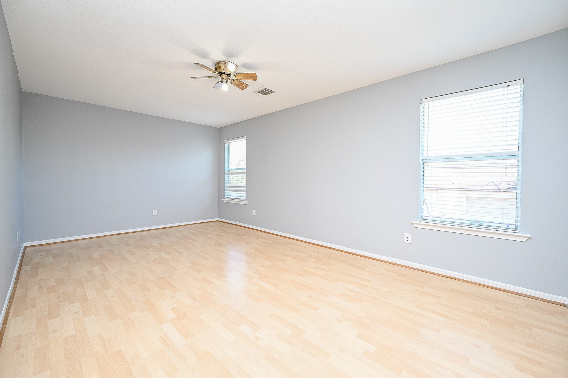 10814 Orchard Springs Drive, Houston, TX 77067 10814 Orchard Springs Drive, Houston, TX 77067