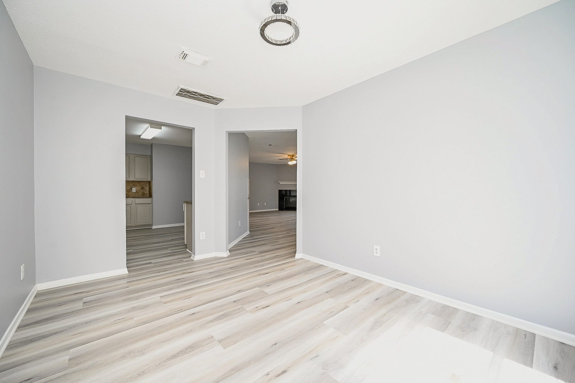 10814 Orchard Springs Drive, Houston, TX 77067 10814 Orchard Springs Drive, Houston, TX 77067