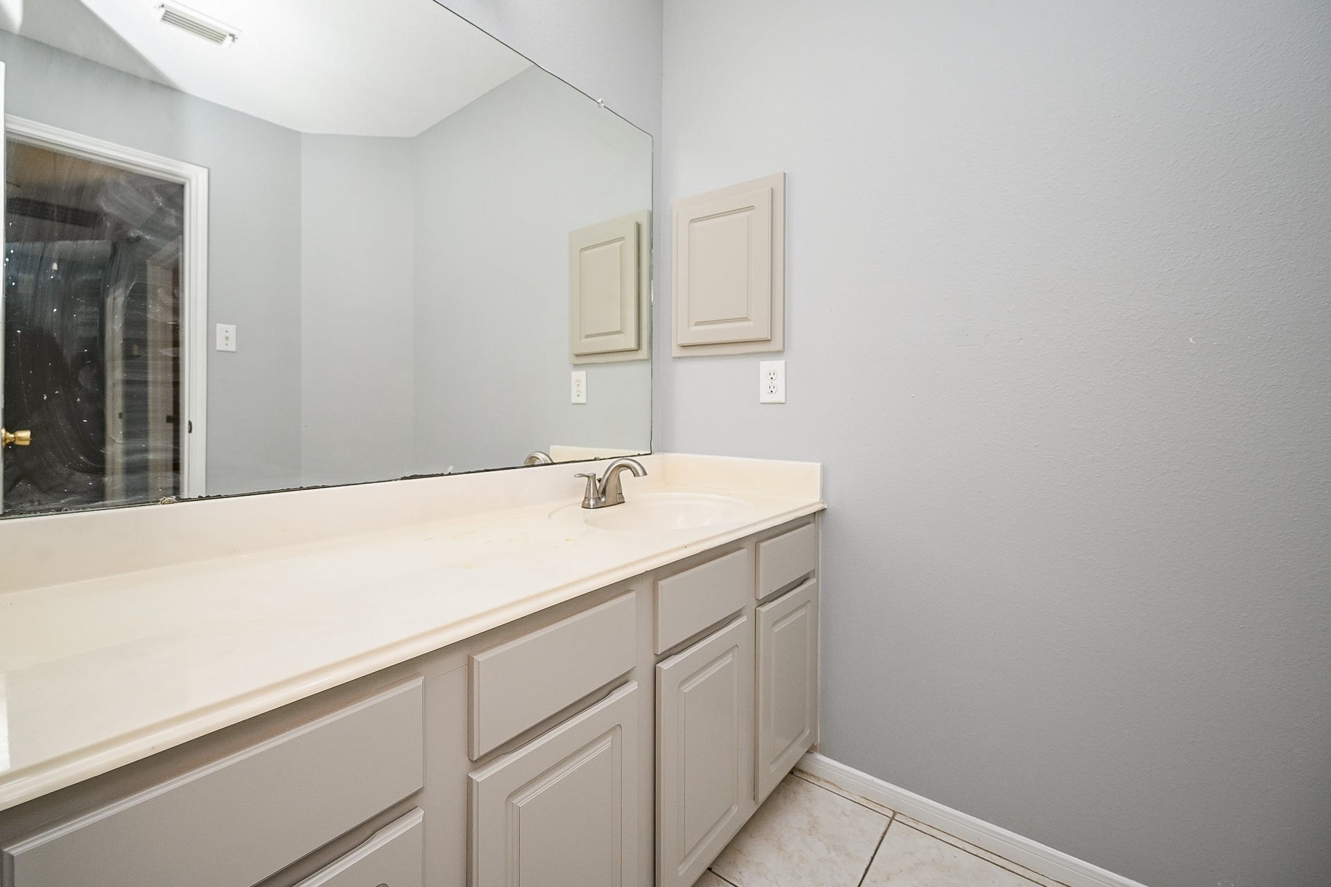 10814 Orchard Springs Drive, Houston, TX 77067 10814 Orchard Springs Drive, Houston, TX 77067