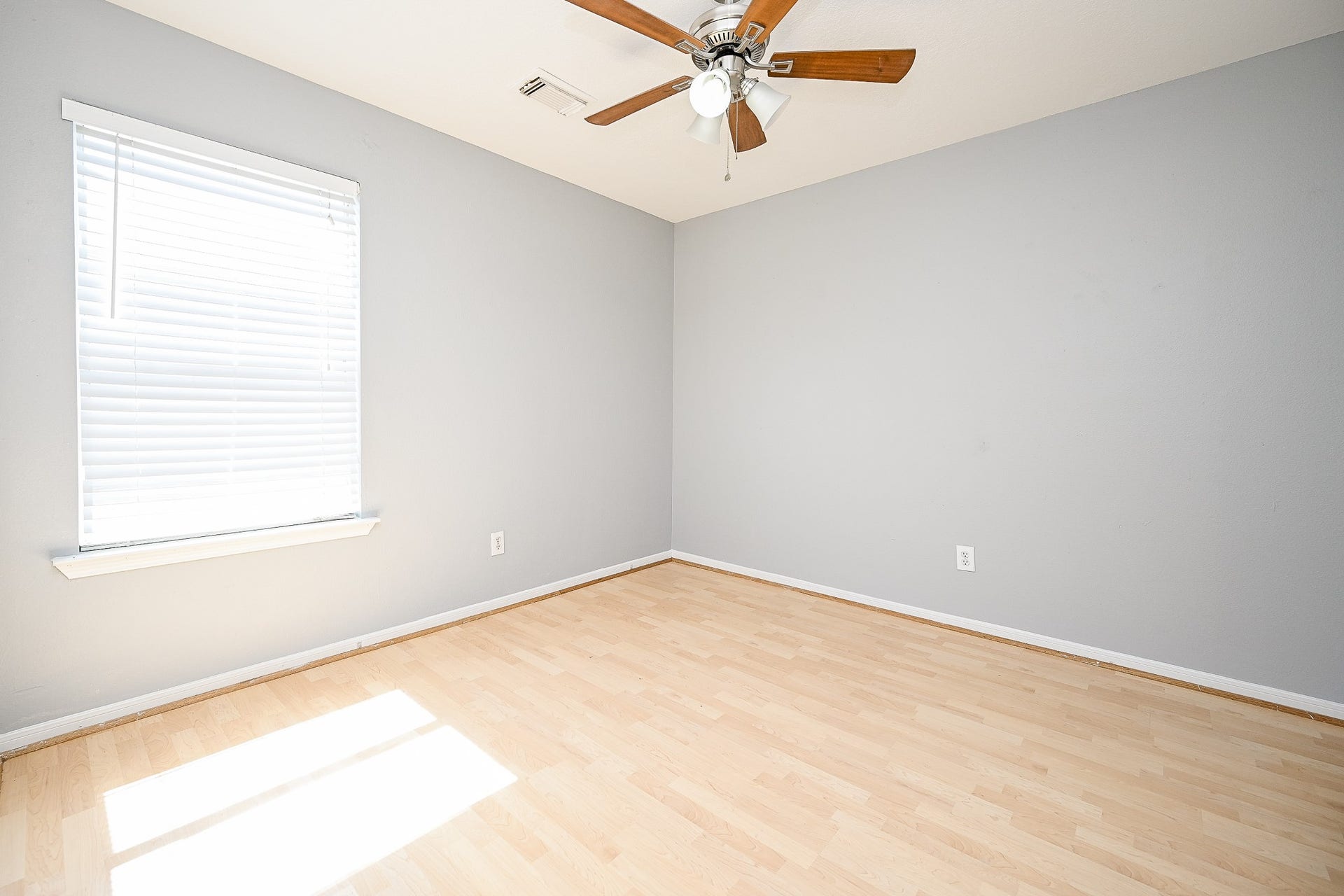 10814 Orchard Springs Drive, Houston, TX 77067 10814 Orchard Springs Drive, Houston, TX 77067