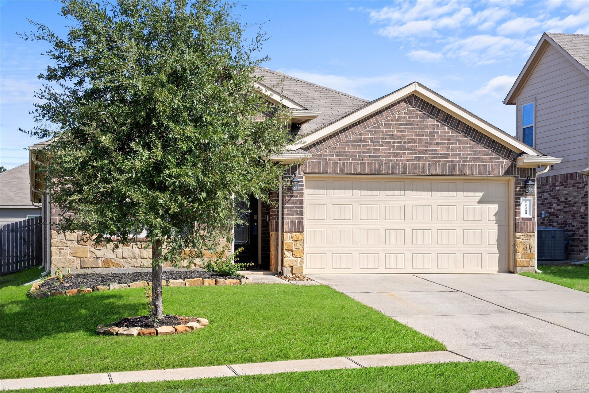 11368 Dawn Beach Lane, Conroe, TX 77304 11368 Dawn Beach Lane, Conroe, TX 77304