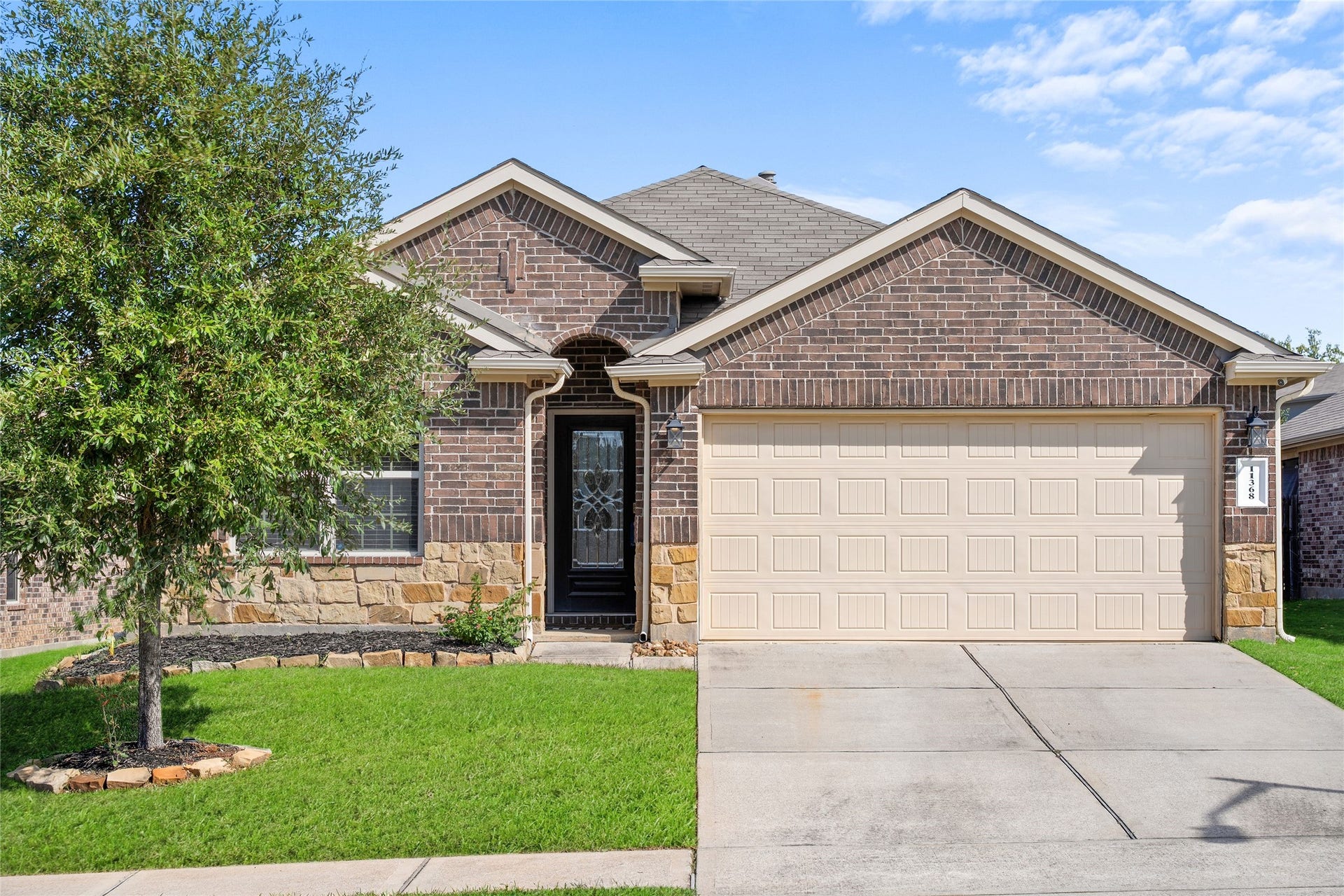 11368 Dawn Beach Lane, Conroe, TX 77304 11368 Dawn Beach Lane, Conroe, TX 77304